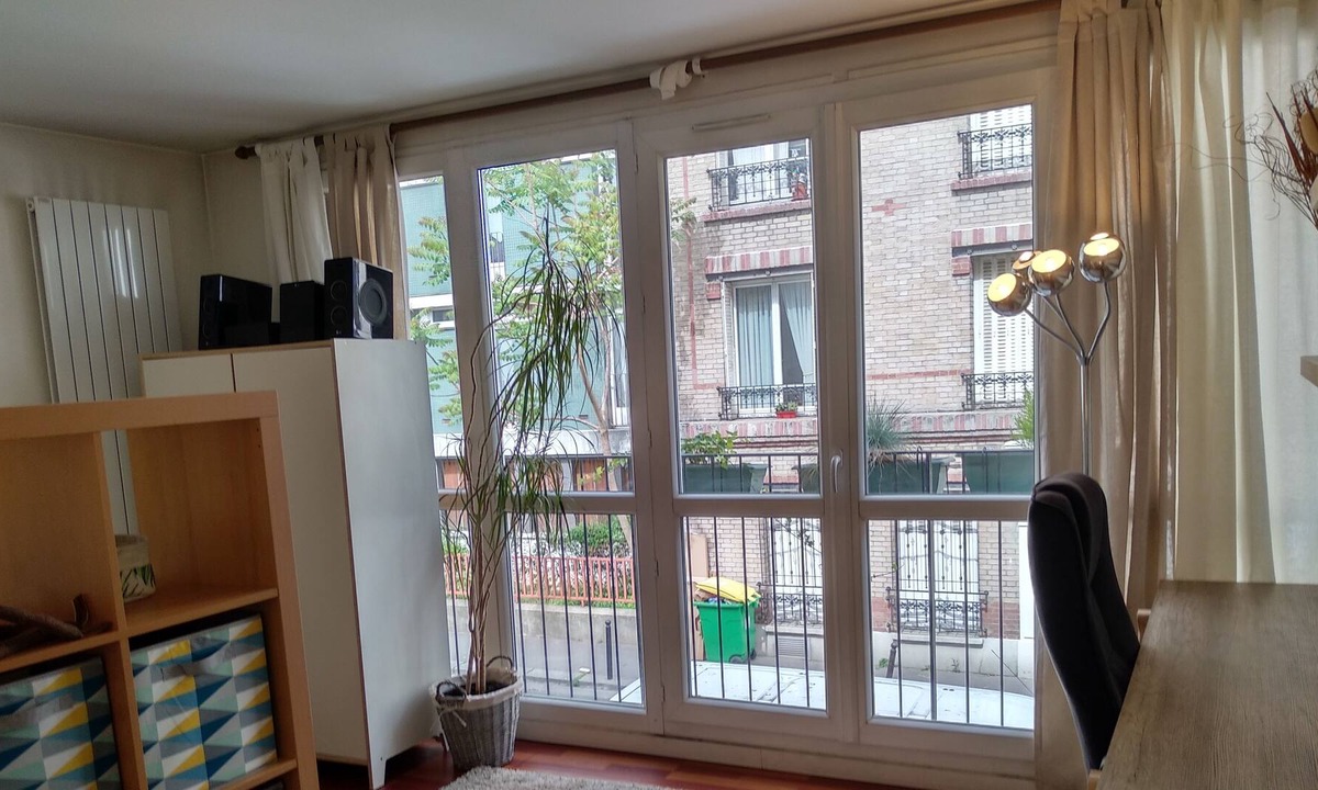 Quartier de la Maison-Blanche Apartment | * LOST in Paris * Calm, Safe, Cozy, Comfortable
