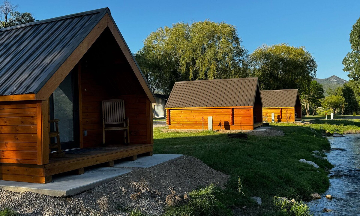 Lava Hot Springs Hotel | Lost Trail Resort