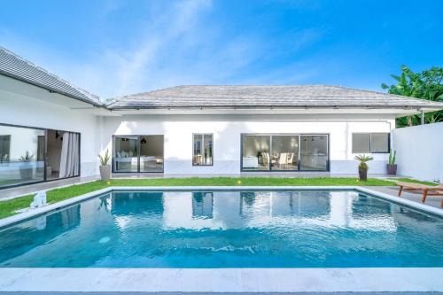 Padangsambian Klod Villa | Lotus Villa-Cozy 3BR in Canggu