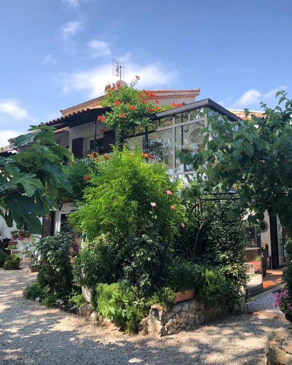 Levens House | LOU PANTAI