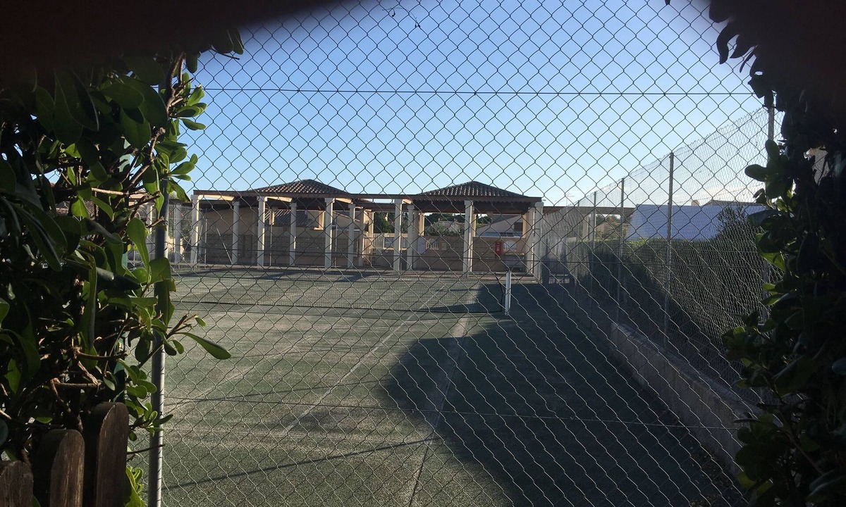 Vic-la-Gardiole House | Lou Souleil maisonnette 4 perso maxi jardin véranda piscine pour la résidence