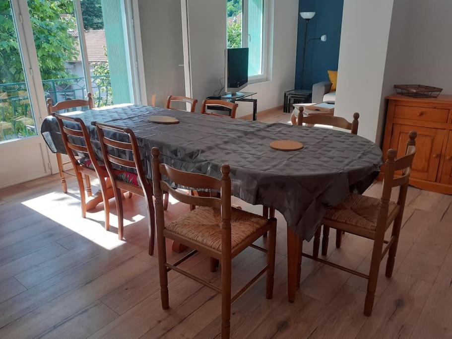 Villefort Apartment | Loue appartement duplex de 90m2 refait à neuf