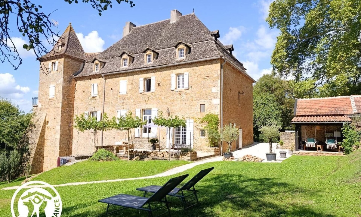 Prudhomat House | Louis IX - PRUDHOMAT