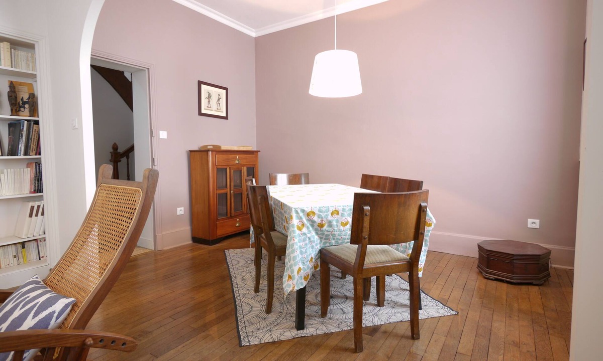 Tours House | LOUISE THE HOUSE: