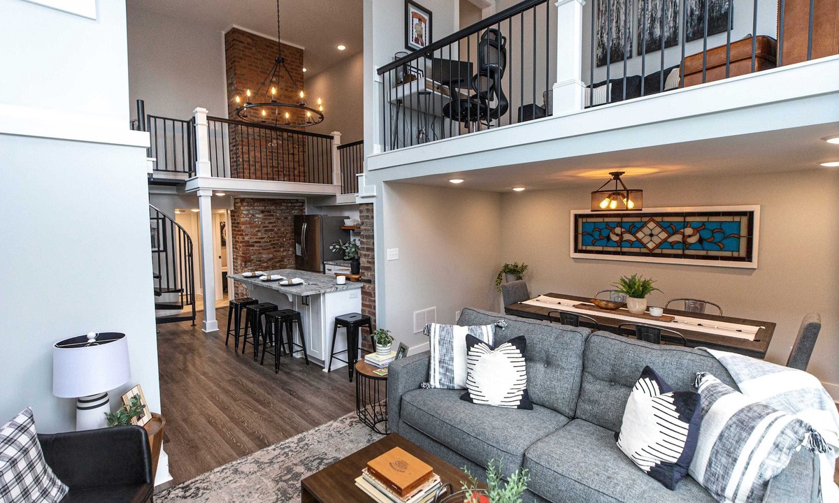 Butchertown House | Louisville's Award-Winning Historic Shantyboathouse