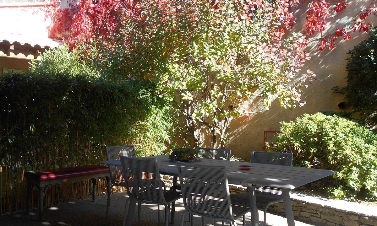 Donzere House | Louminai