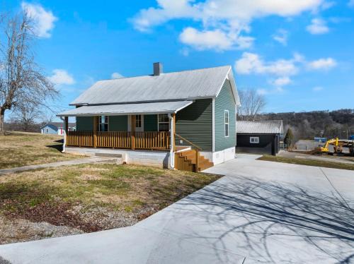 Lynchburg House | Lounges at Lynchburg