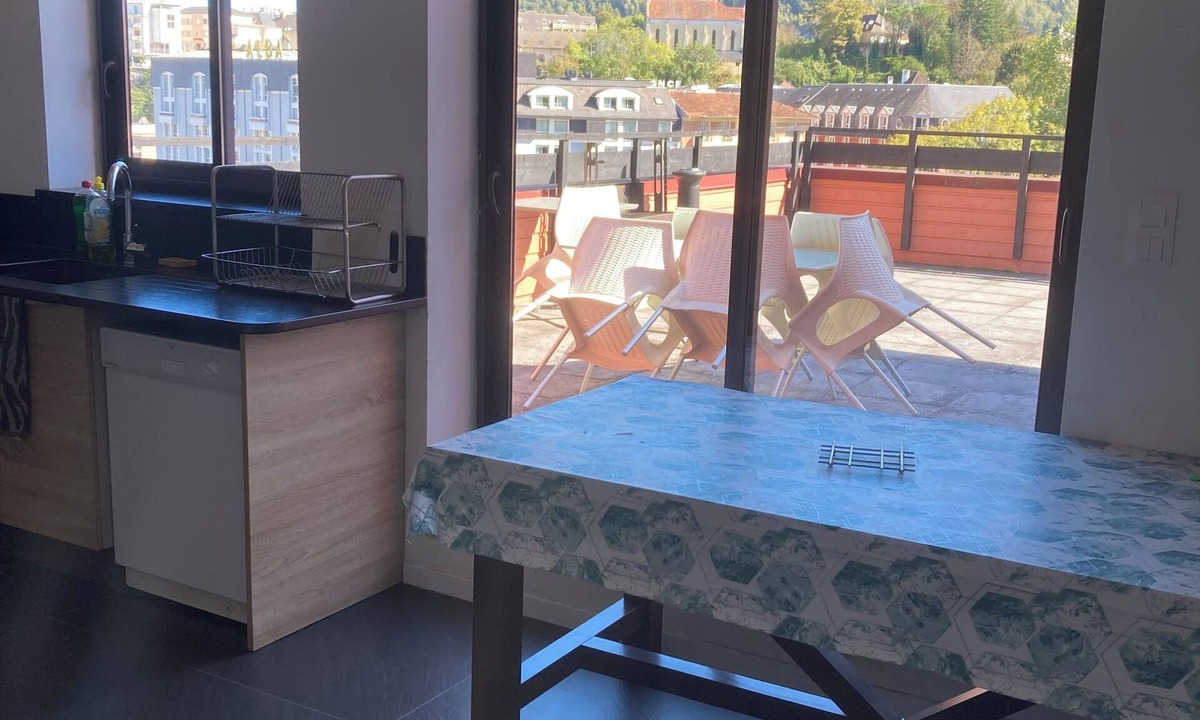 Lourdes Apartment | Lourdes rooftop apartment