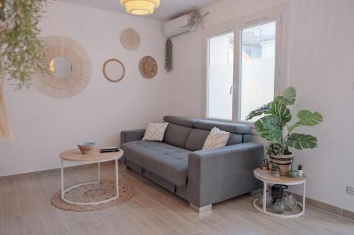 Saint-Henri House | Love nest with terrace close to the sea