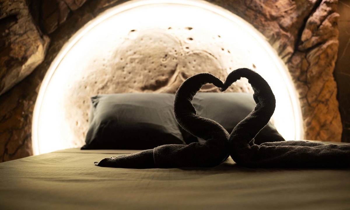 Laudun Apartment | Love room L'écrin d'Astéria
