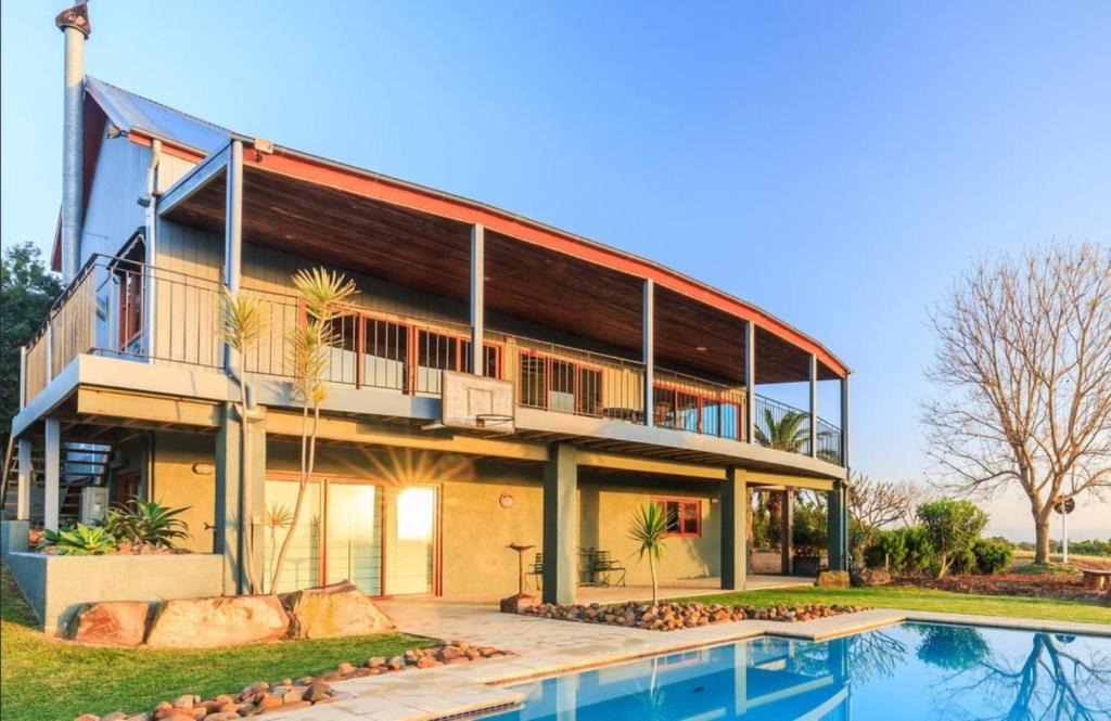 Lovedale House | Lovedale Harvest Views House