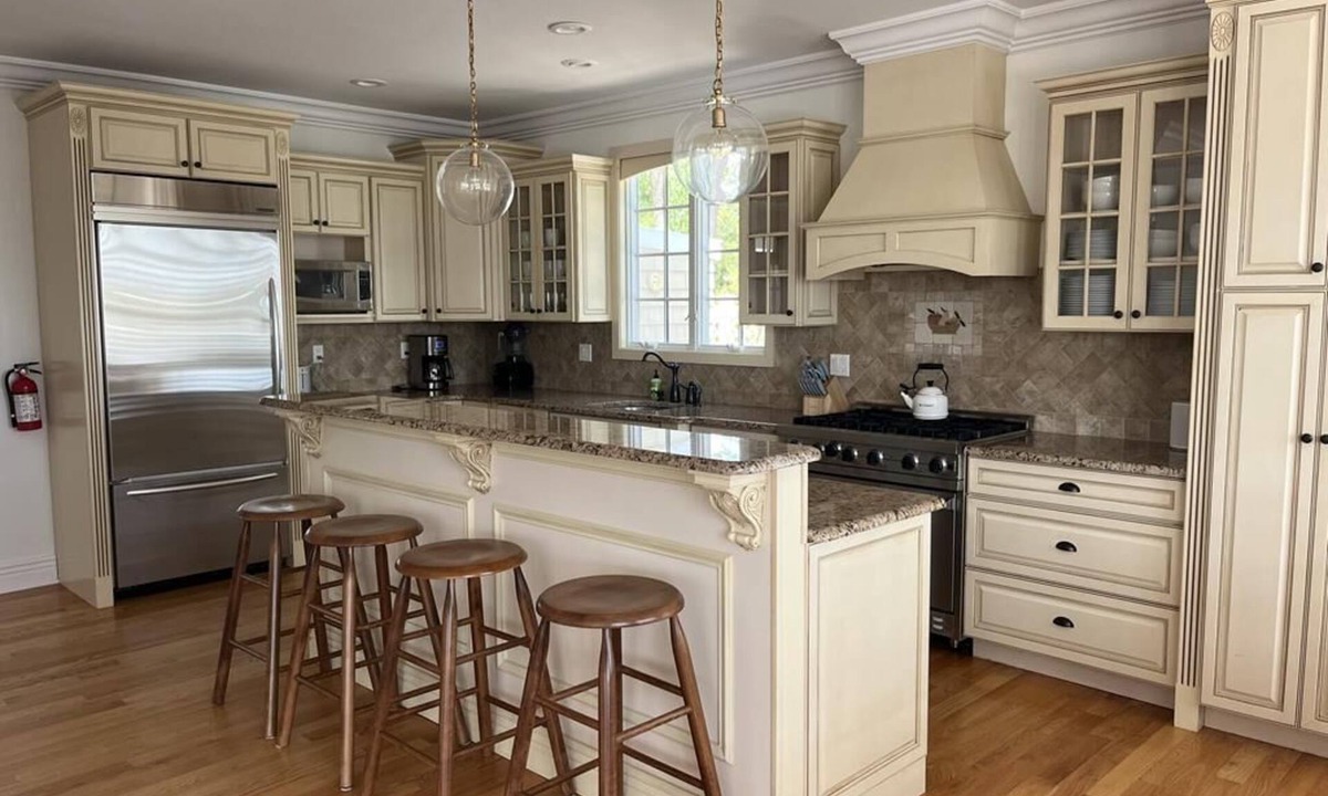 Loveladies House | Loveladies Lagoonfront with Southern Exposure.