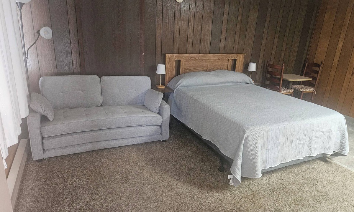 Hanna Apartment | Lovely 1-bedroom studio in Hanna perfect for a relaxing getaway