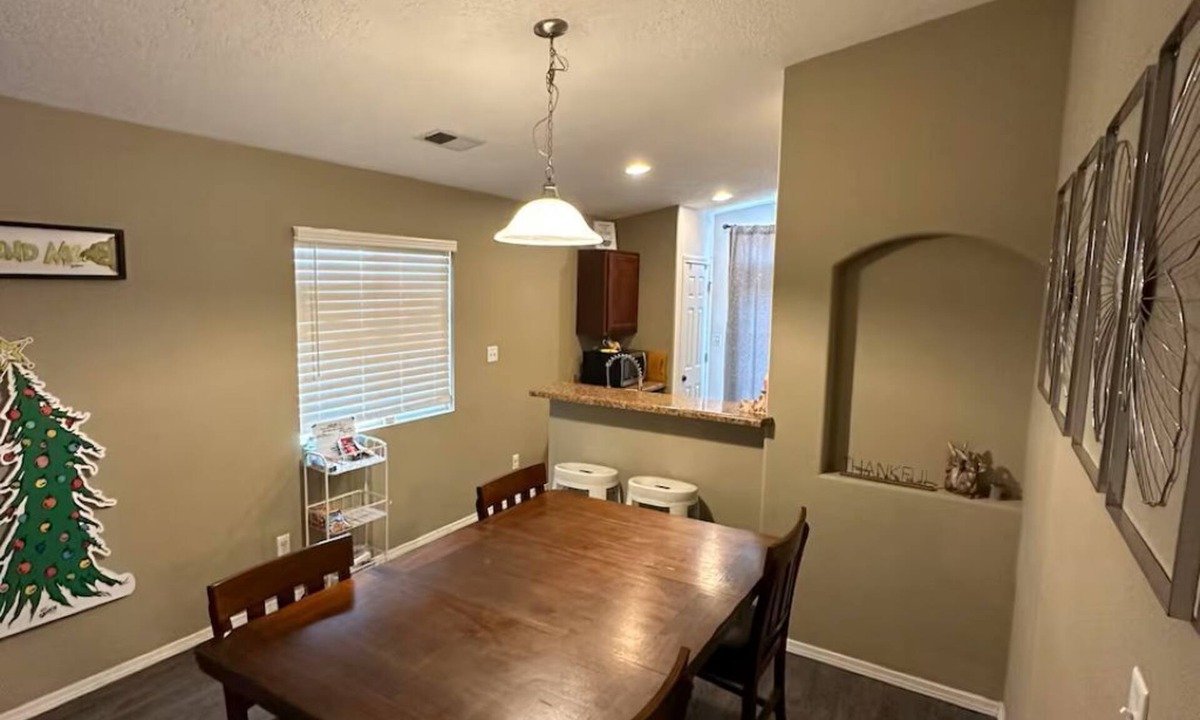 Westgate Heights House | Lovely 3-bedroom house with AC in cool Albuquerque