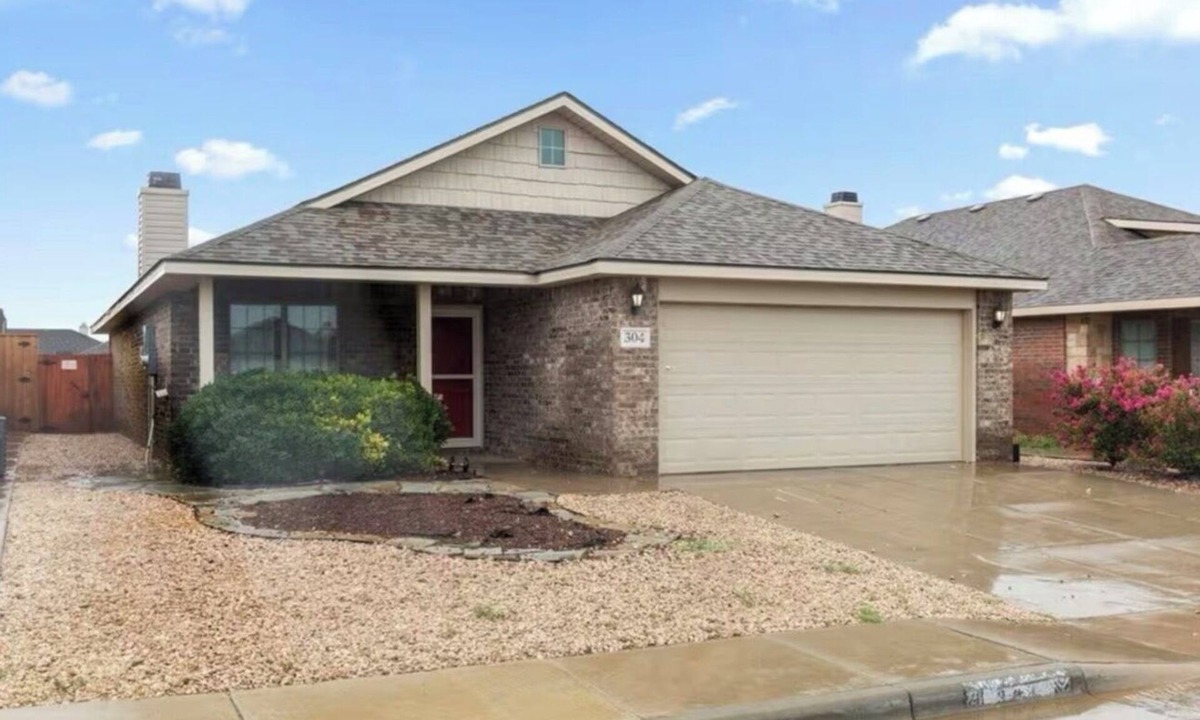 Odessa House | Lovely 3-bedroom house with AC in charming Odessa