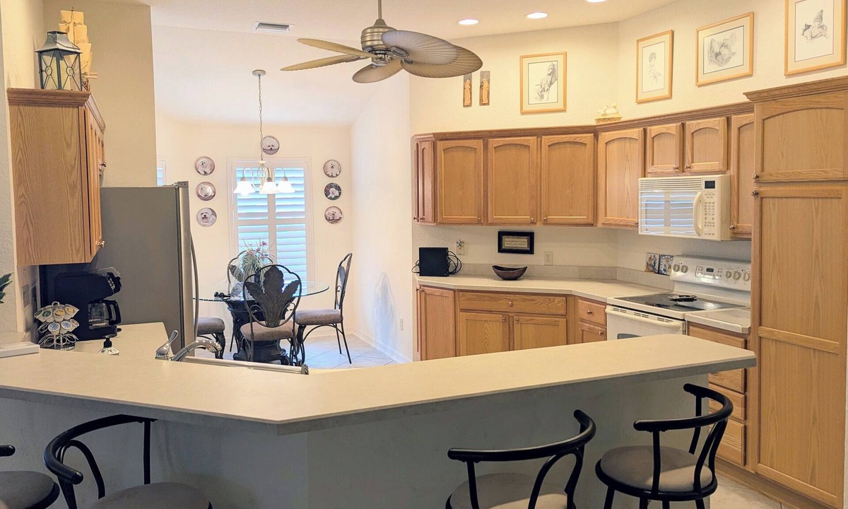 Virginia Trace House | Lovely 3 Bedroom, walkable to Sumter Landing Square