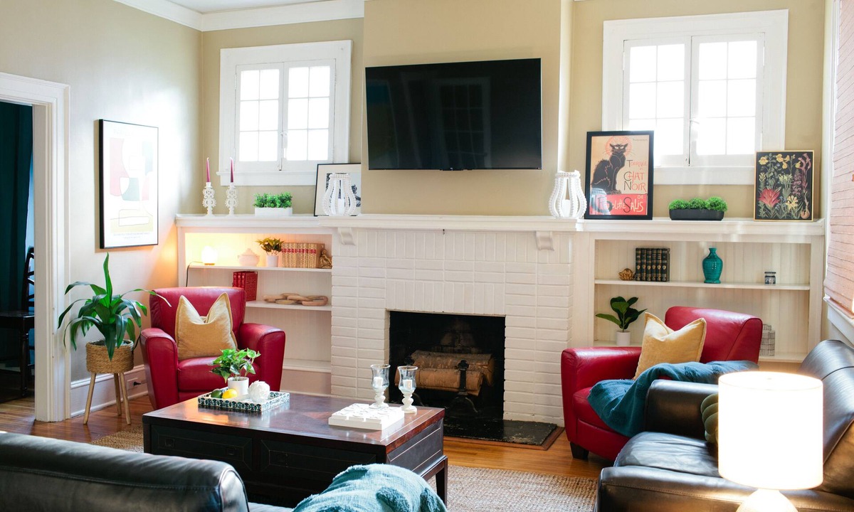 Montgomery House | Lovely 4BR Retreat | Pet-Friendly Getaway