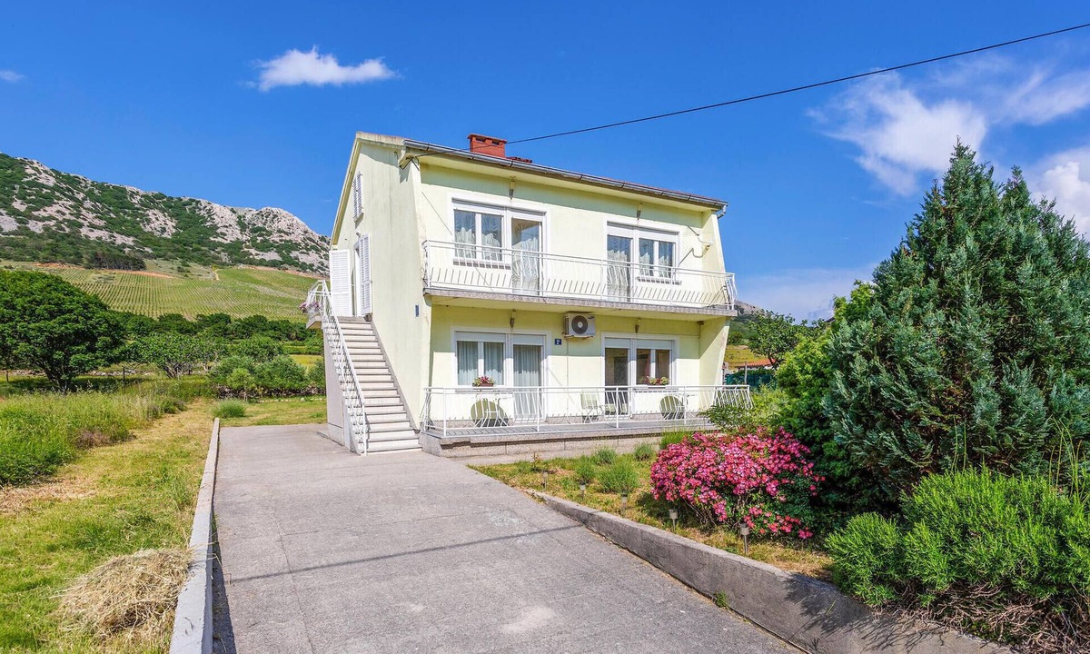 Draga Bascanska Apartment | Lovely apartment in Draga Bascanska