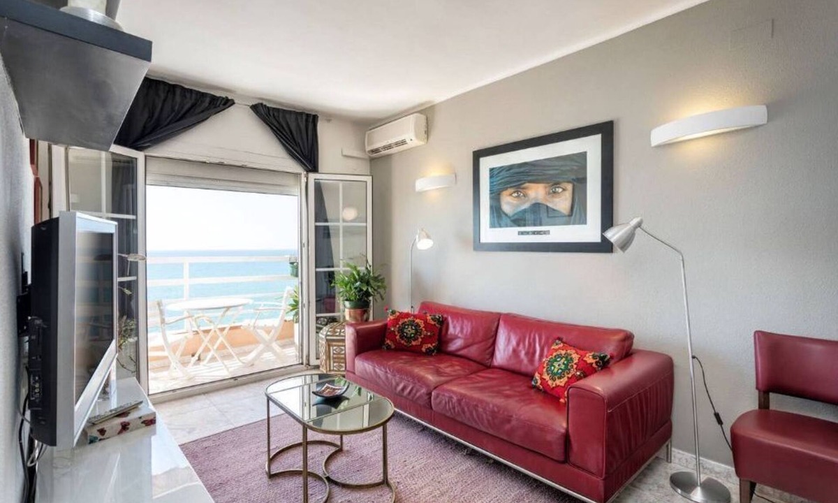Pineda de Mar Apartment | Lovely apartment in Pineda de Mar!