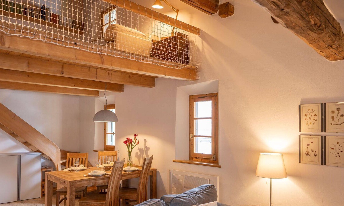 Celerina-Schlarigna Apartment | Lovely apartment for 4 guests with WIFI, TV and parking