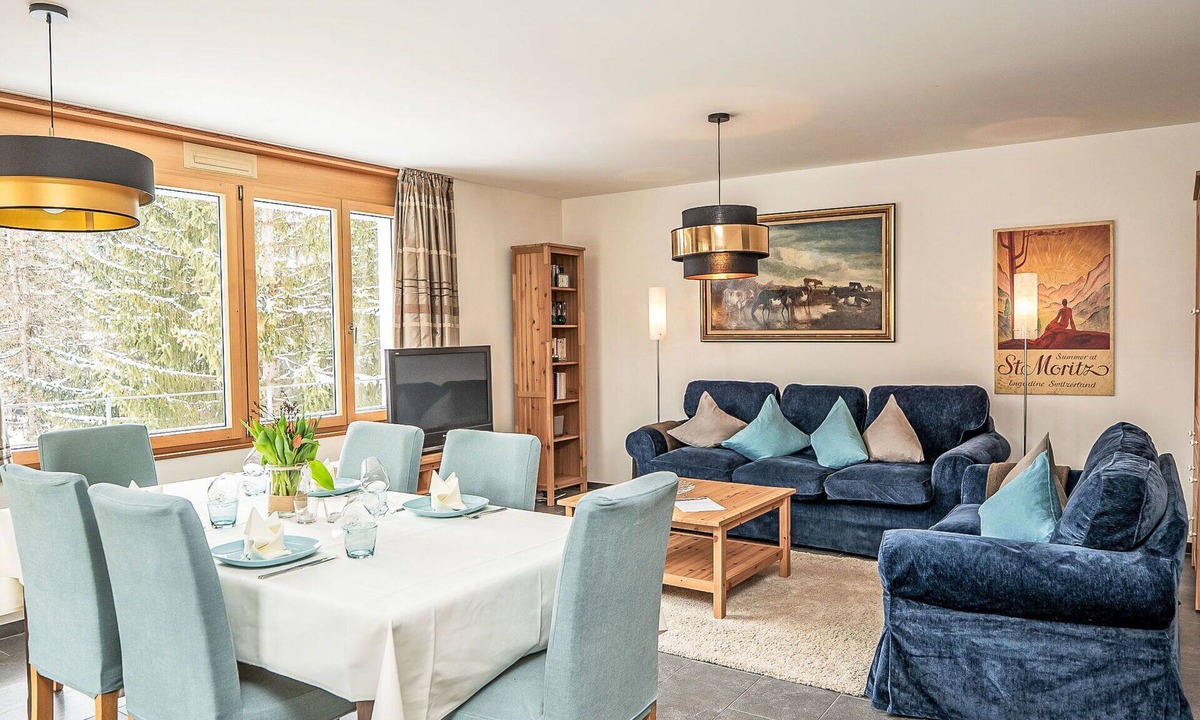 Celerina-Schlarigna Apartment | Lovely apartment for 4 people with WIFI, TV, balcony and pets allowed