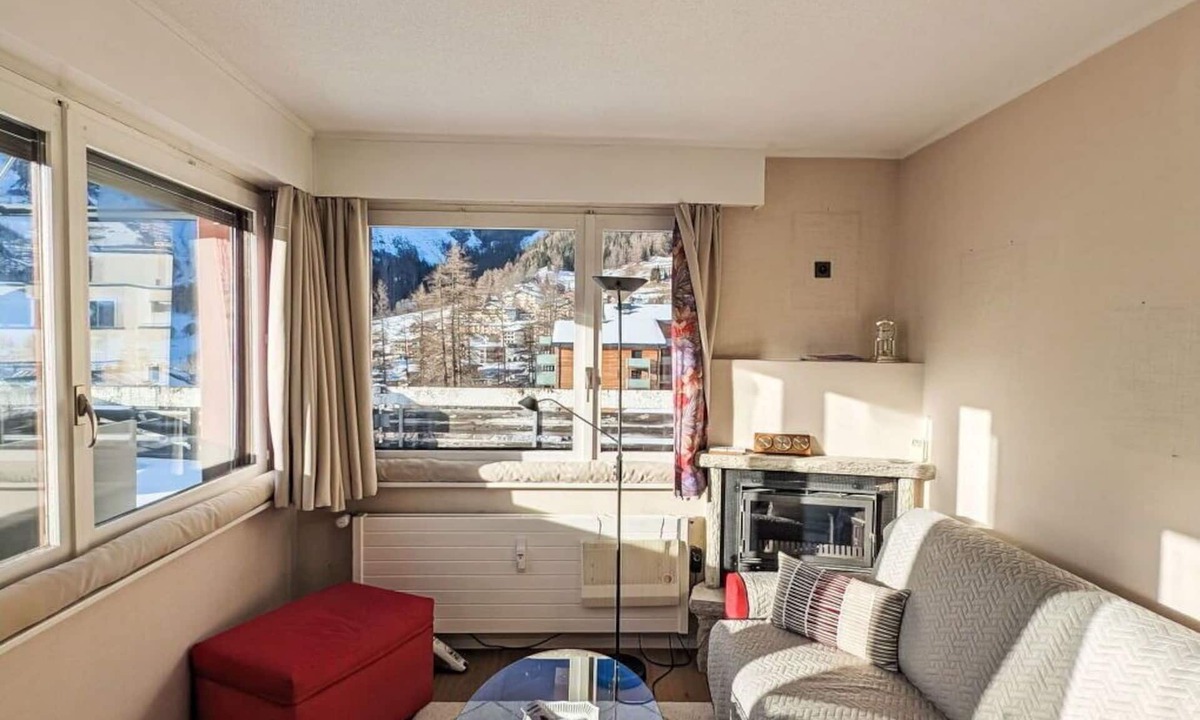 Leukerbad Apartment | Lovely apartment for 4 guests with WIFI, TV and balcony