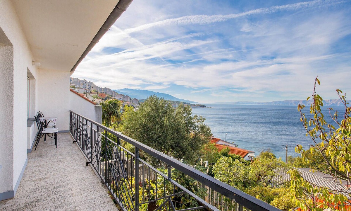 Senj Apartment | Lovely apartment in Senj with WiFi