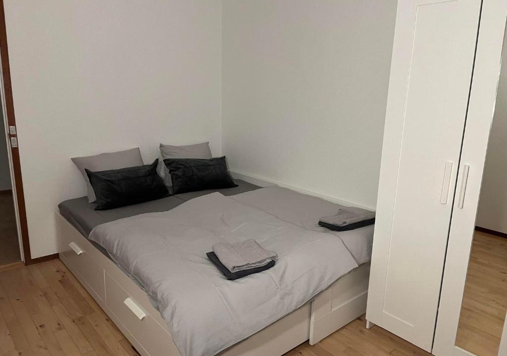 Ballerup House | Lovely bedroom in Ballerup