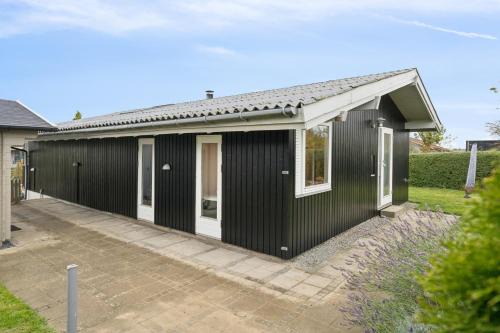 Karrebksminde House | Lovely Bright Cottage Near Karrebæksminde