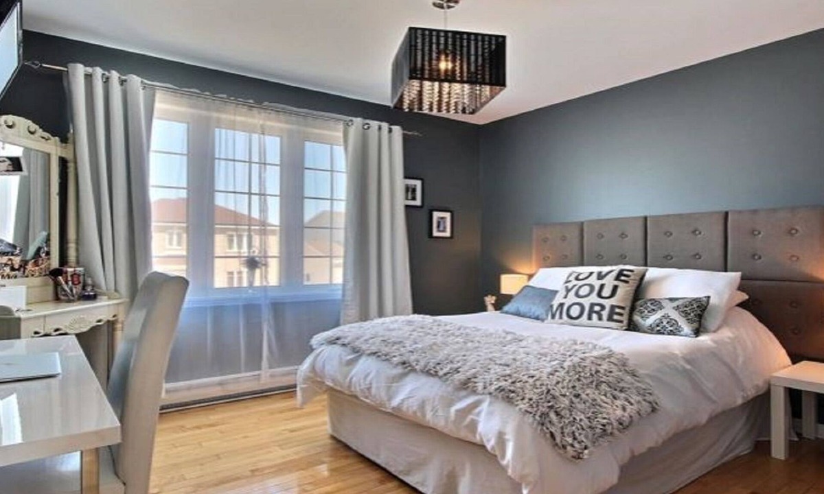 L'Ancienne-Lorette House | Lovely cottage with heated swimming pool