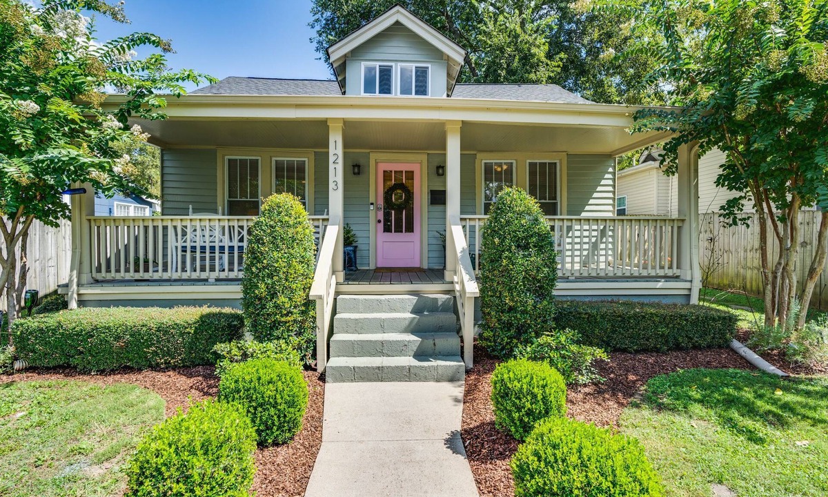 Talbot's Corner House | Lovely Cottage ~2 BR 2 BA~ 7 Min. To Downtown