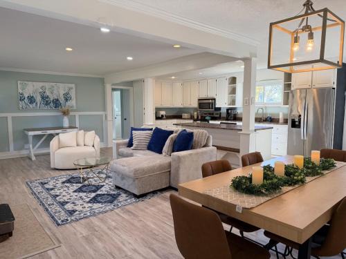 Montclair House | Lovely cottage 5 minutes from Masters Golf Course