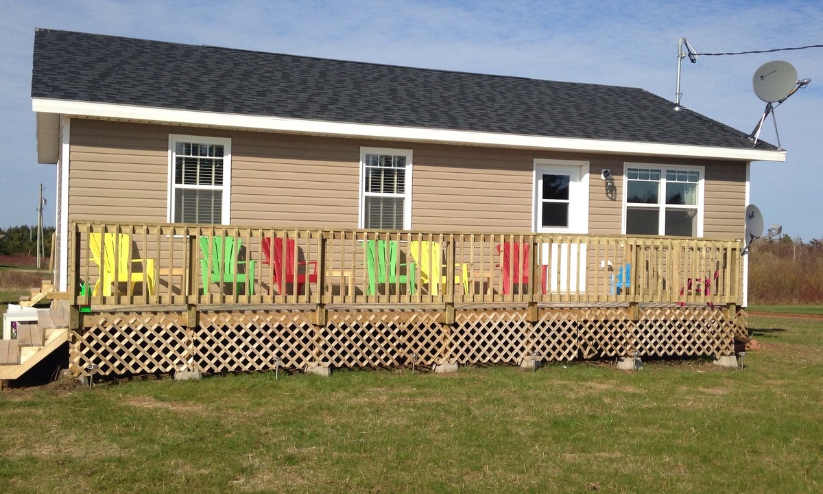 Darnley Cottage | Lovely Cottage...A Stone's Throw From Stunning Thunder Cove Beach