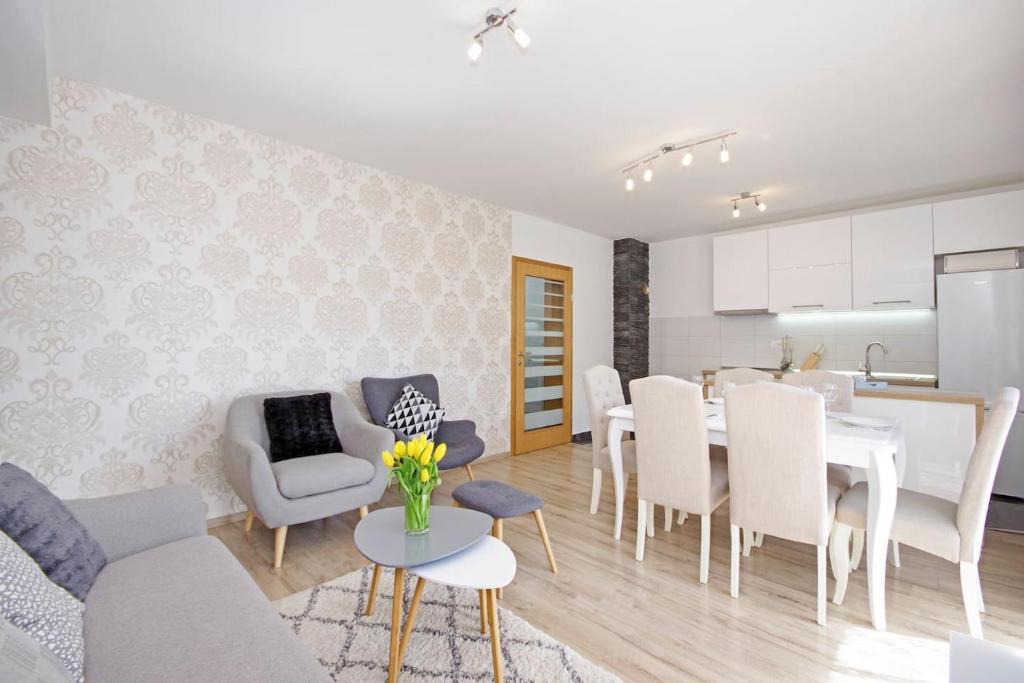 Vrlika Apartment | Lovely countryside Apartment Dolac - Valley, Vrlika