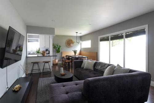 Del Rey House | Lovely Culver City Home 8 Mins to Beach Close to LAX