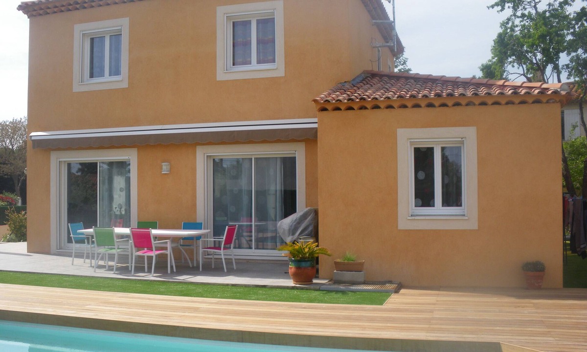 Le Merlan Villa | Lovely family home with pool between sea and hills in Provence