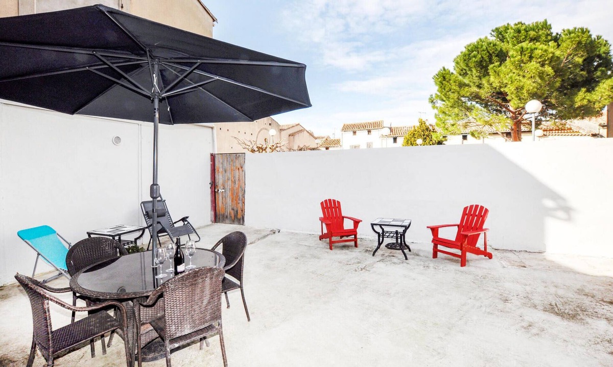 Villeneuve-les-Montreal House | Lovely home in Villeneuve-lès-Montréa with WiFi