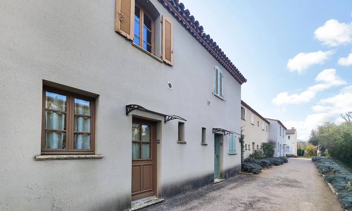 Saint-Laurent-de-la-Cabrerisse House | Lovely home in St.Laurent-de-la-Cabr.