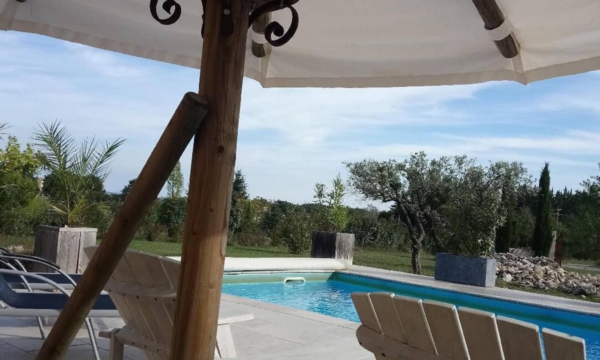 Simiane-la-Rotonde House | Lovely Holiday House in Simiane-La-Rotonde with Private Pool