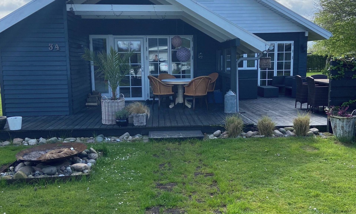 Hasmark Strand House | Lovely holiday home near Funen's beautiful nature