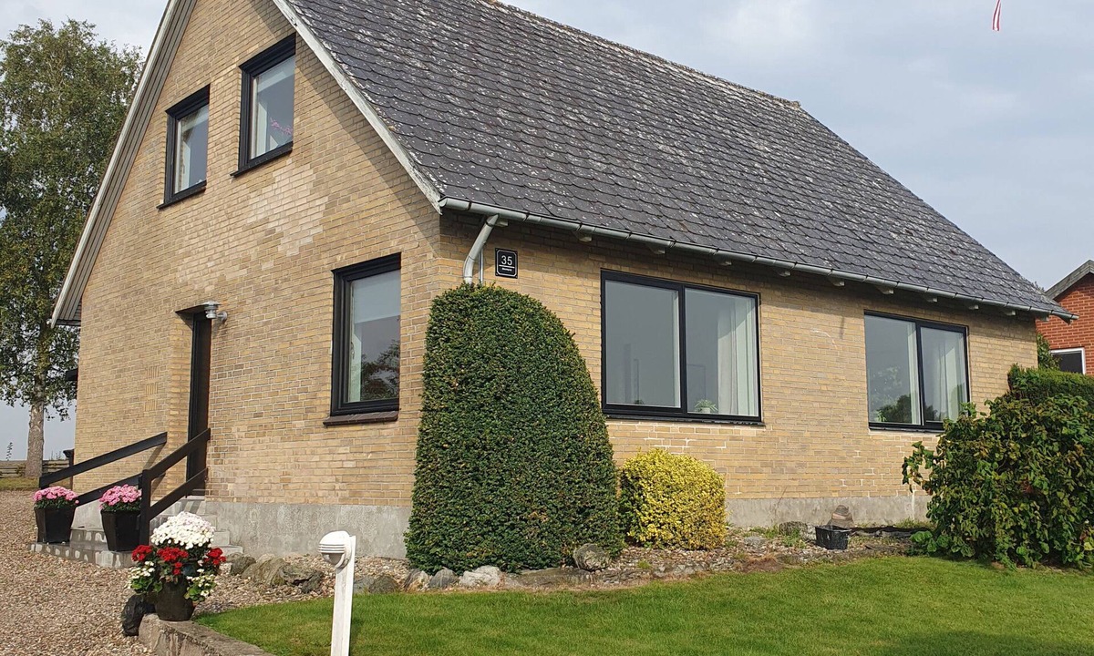 Sydals Villa | Lovely holiday home with views of fields
