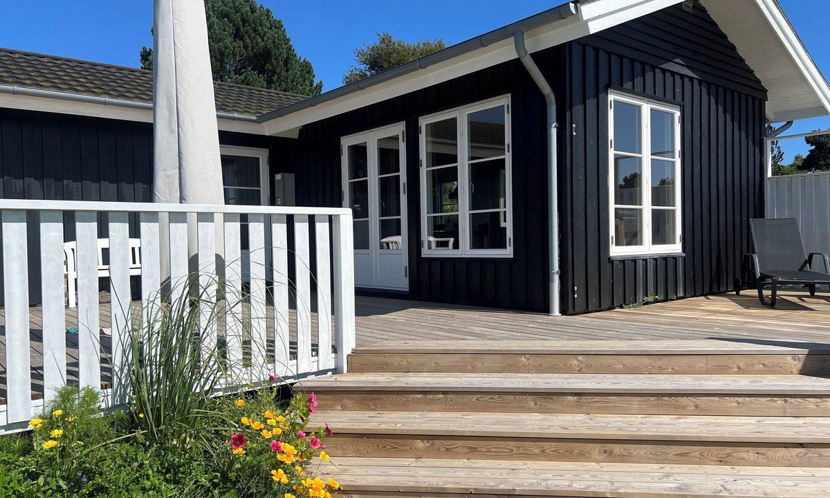 Høruphav House | Lovely holiday home with beautiful views