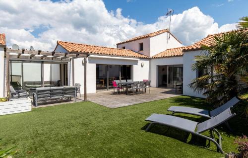 Saint-Jean-de-Monts House | Lovely Home In Saint Jean De Monts