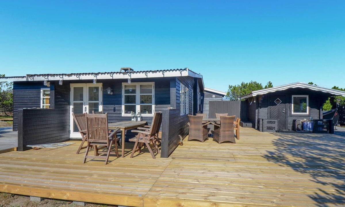 Anholt House | Lovely home in Anholt with WiFi