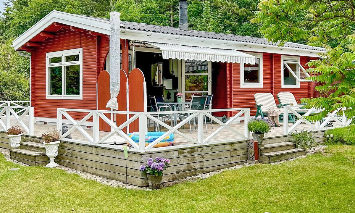 Hoeve Strand House | Lovely home in Asnæs with WiFi