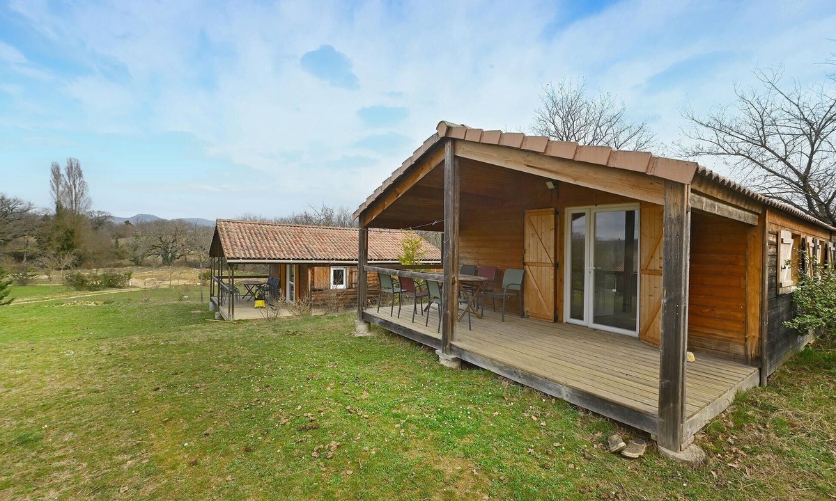 Barjac House | Lovely home in Barjac with outdoor swimming pool