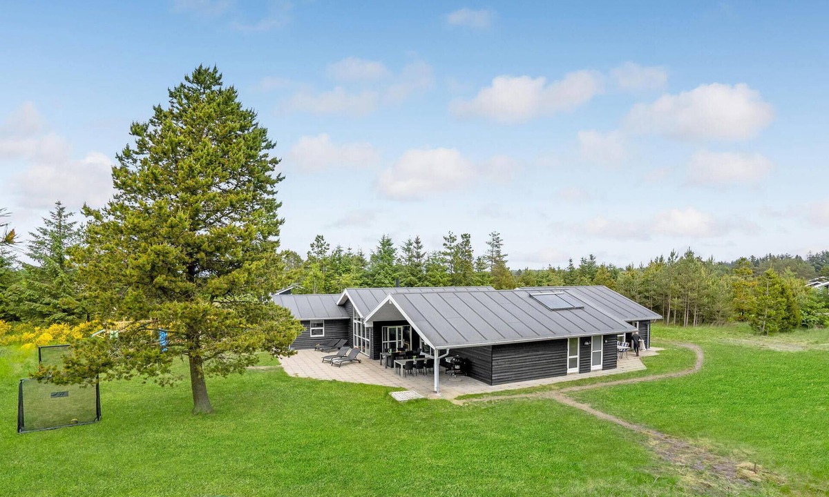 Tversted House | Lovely home in Bindslev with sauna