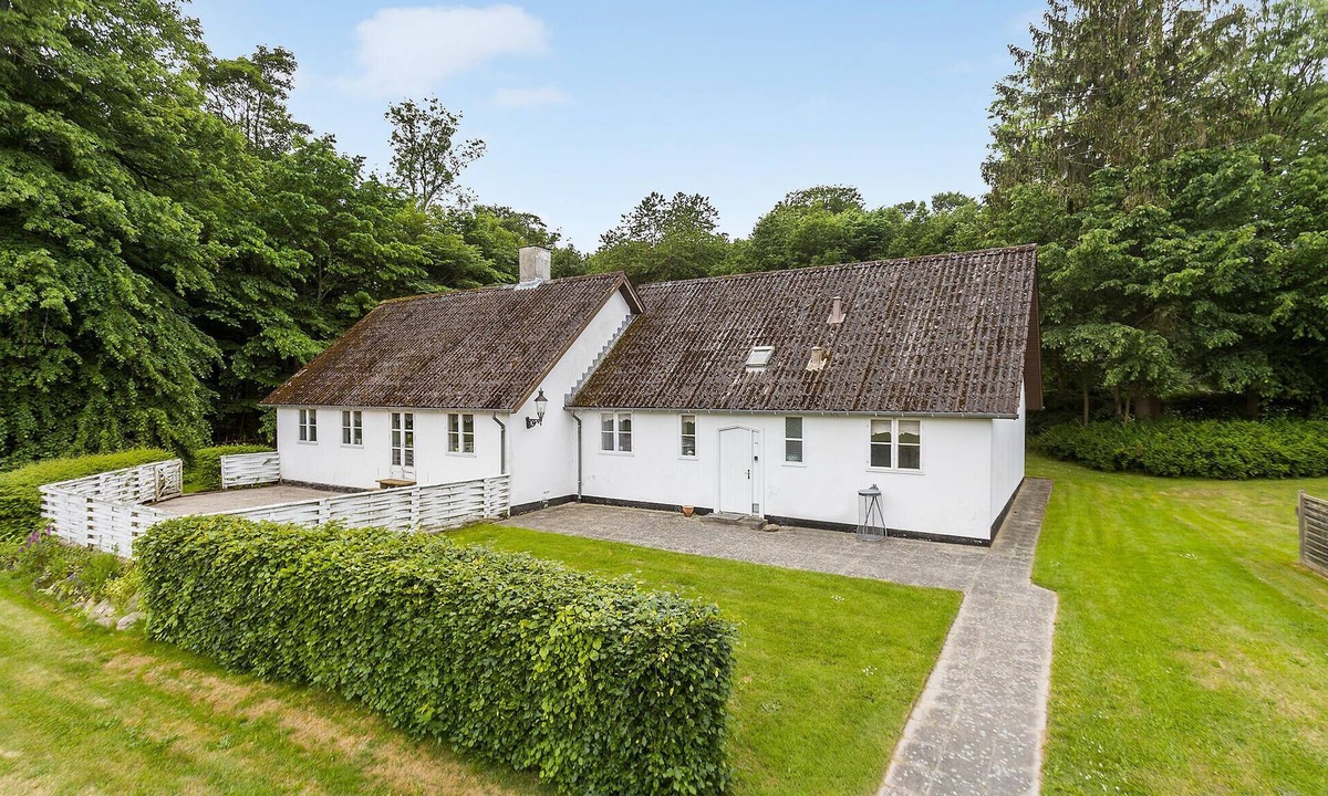 Brovst House | Lovely home in Brovst with sauna