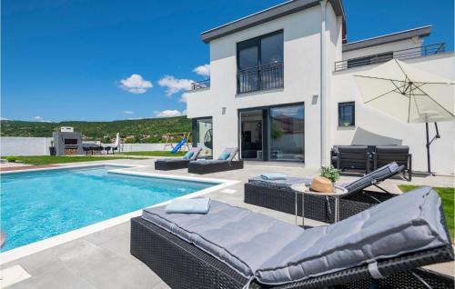 Knezovici House | Lovely Home In Donji Prolozac