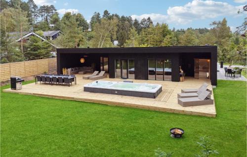 Ebeltoft House | Lovely Home In Ebeltoft With Sauna